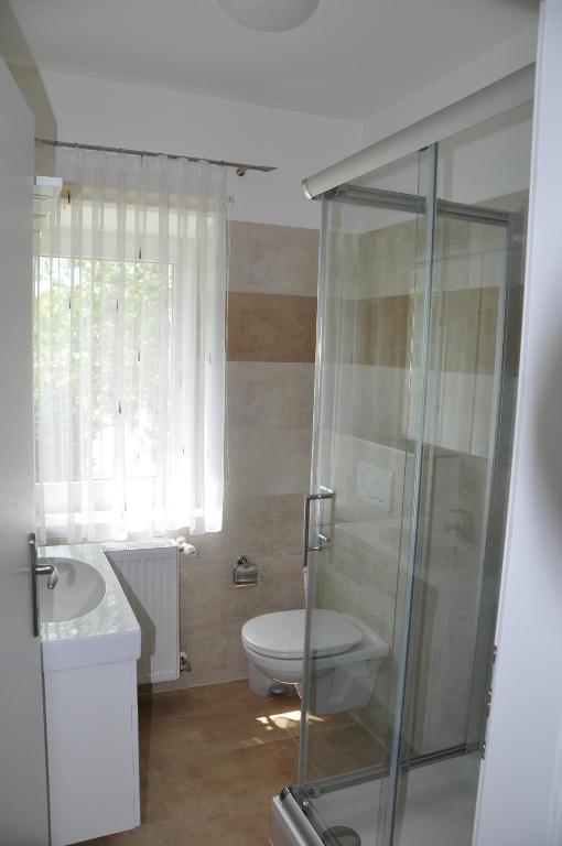 Ferienwohnungen Familie Jarnig Inge Gortschach  Room photo