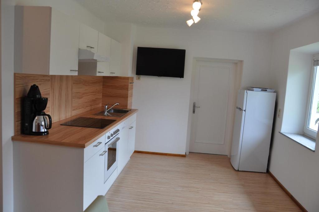 Ferienwohnungen Familie Jarnig Inge Gortschach  Room photo